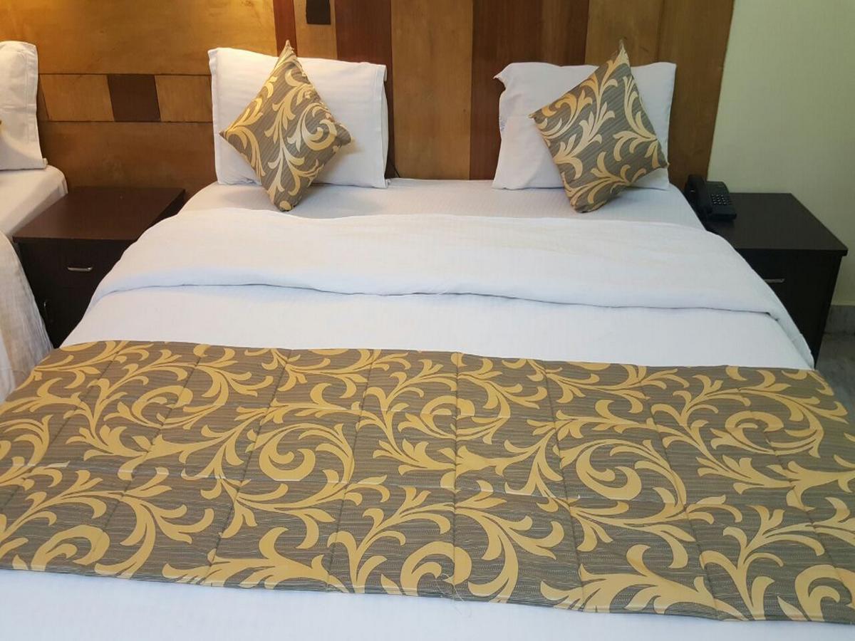 Hotel City Centaur Бангалор Екстериор снимка